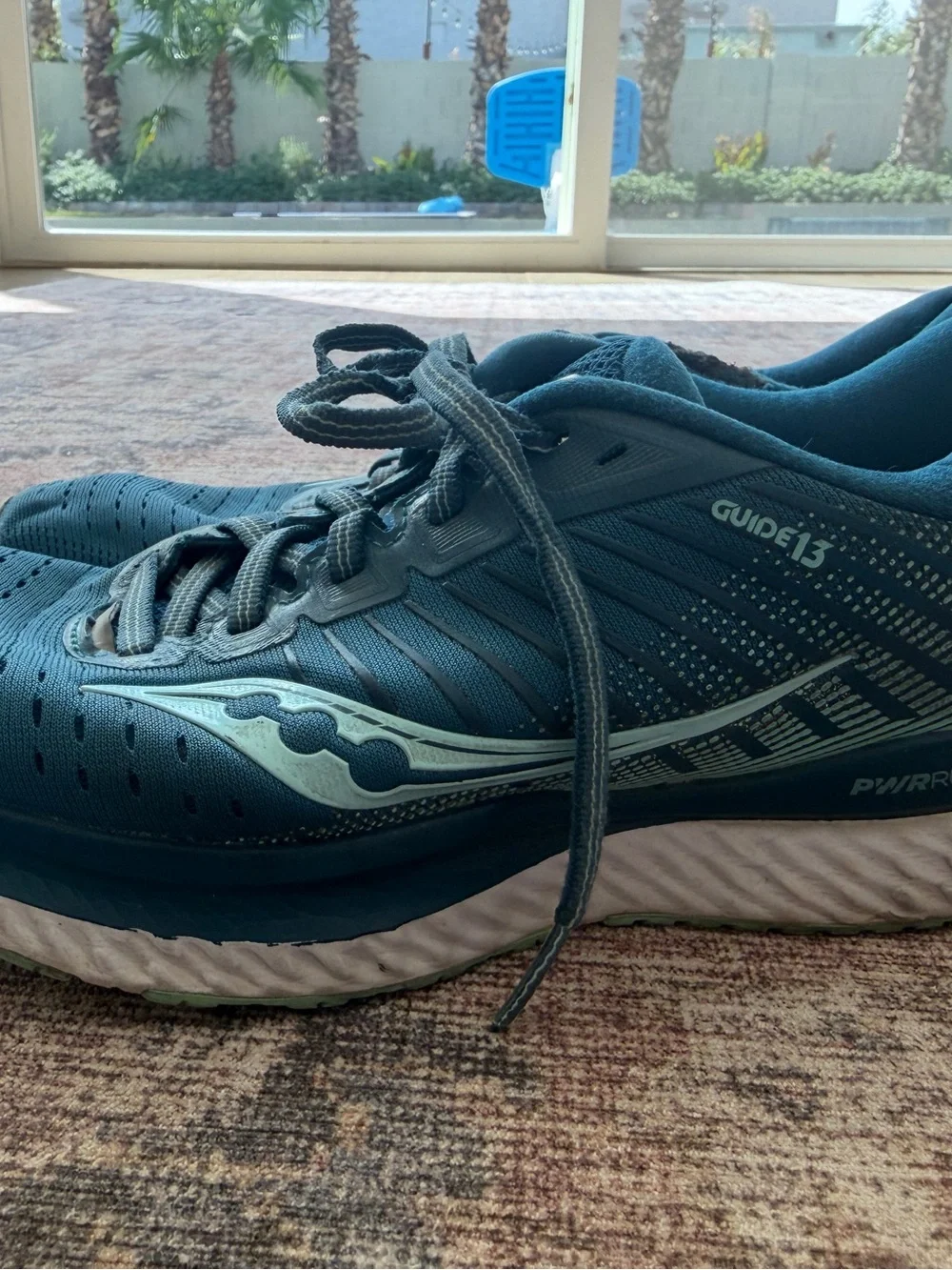 Saucony Guide 13 women’s  Running Shoes — Dark Teal